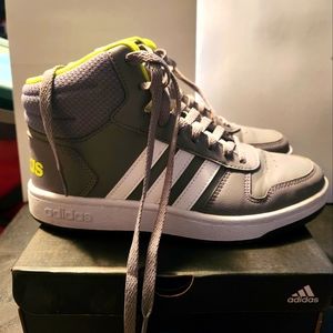 Adidas Hoops Mid 2.0